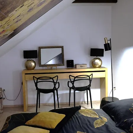 Poddasze Artysty Mieszkanie Ozonowane * Częstochowa