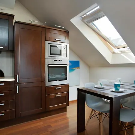 Poddasze Artysty Mieszkanie Ozonowane * Częstochowa