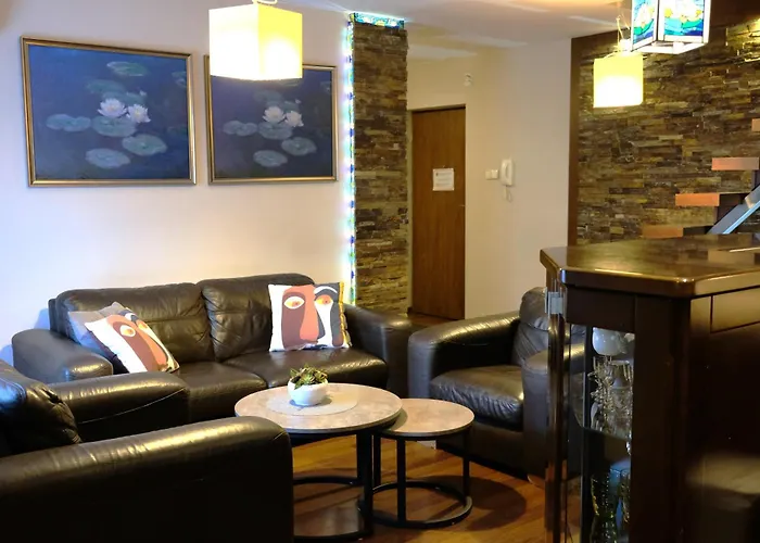 Poddasze Artysty Mieszkanie Ozonowane * Čenstochová