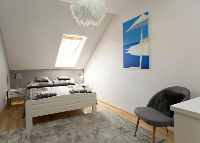 Poddasze Artysty Mieszkanie Ozonowane Apartmán